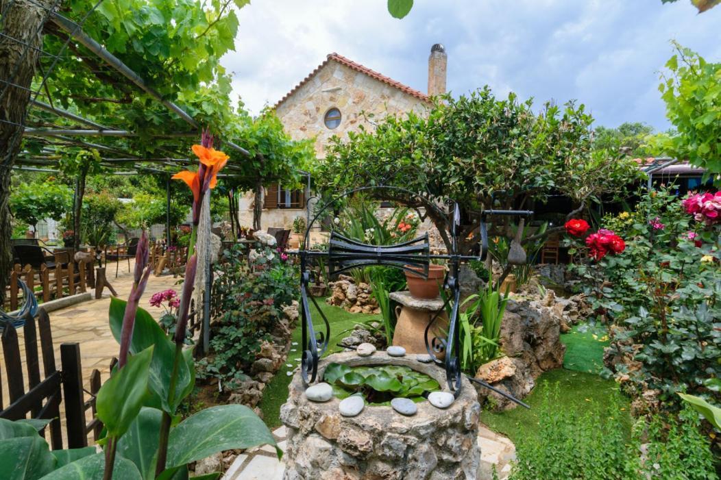Dimitris'S Country House Ajá Kültér fotó